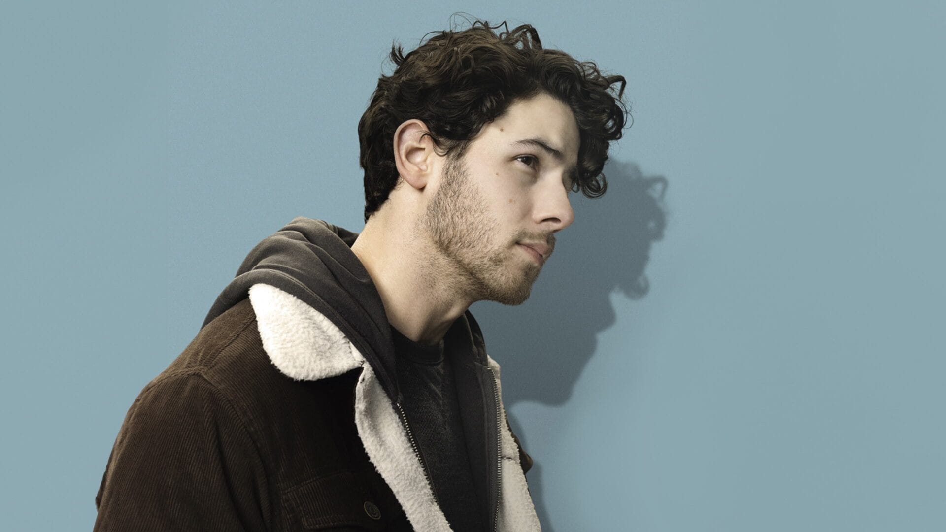 video-section-banner-image