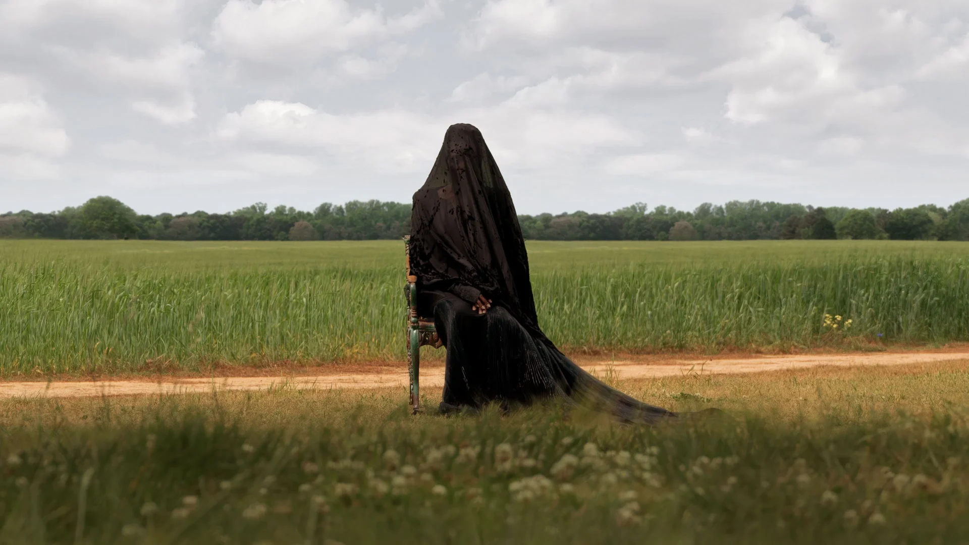 video-section-banner-image