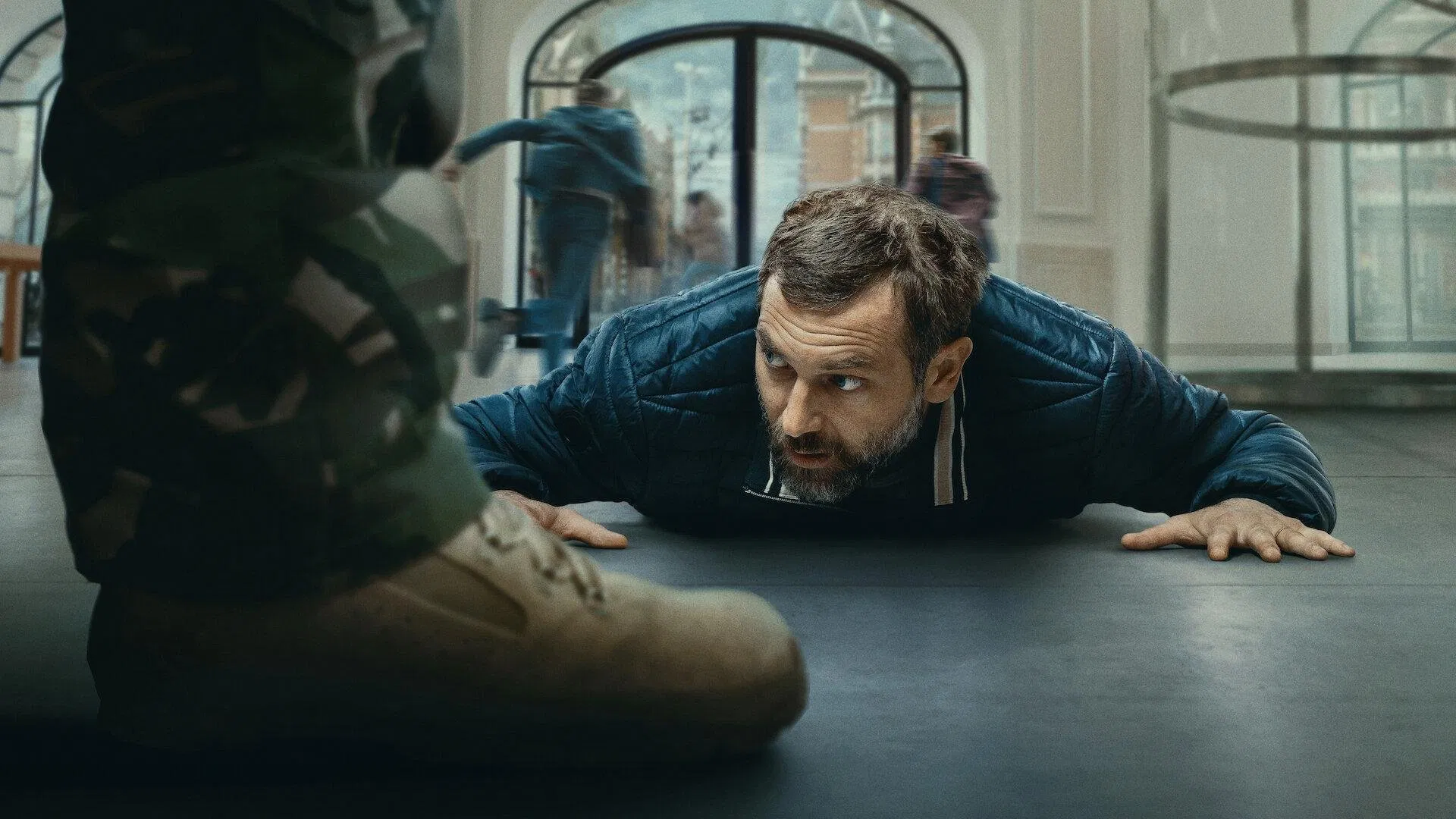 video-section-banner-image