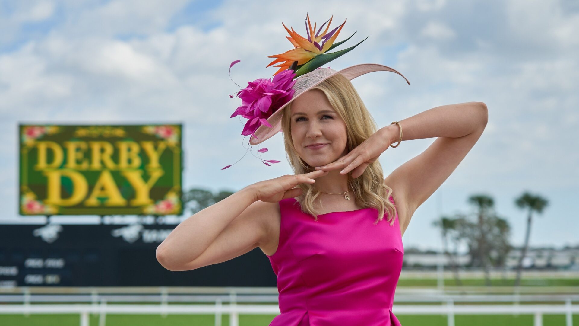 video-section-banner-image