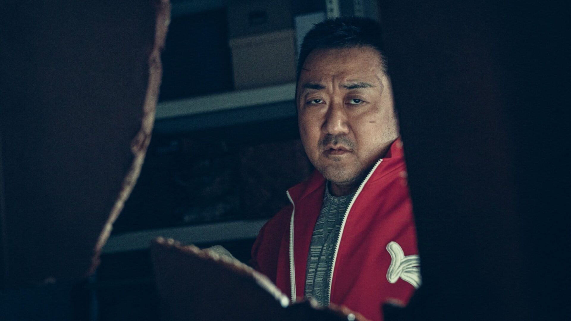 video-section-banner-image