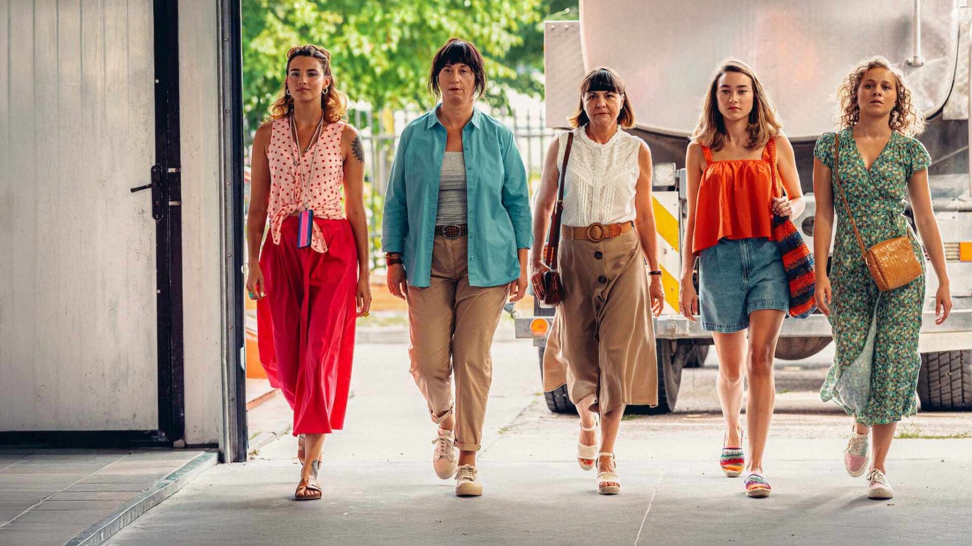 video-section-banner-image