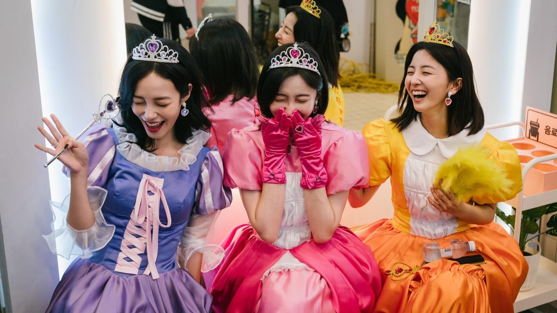 video-section-banner-image