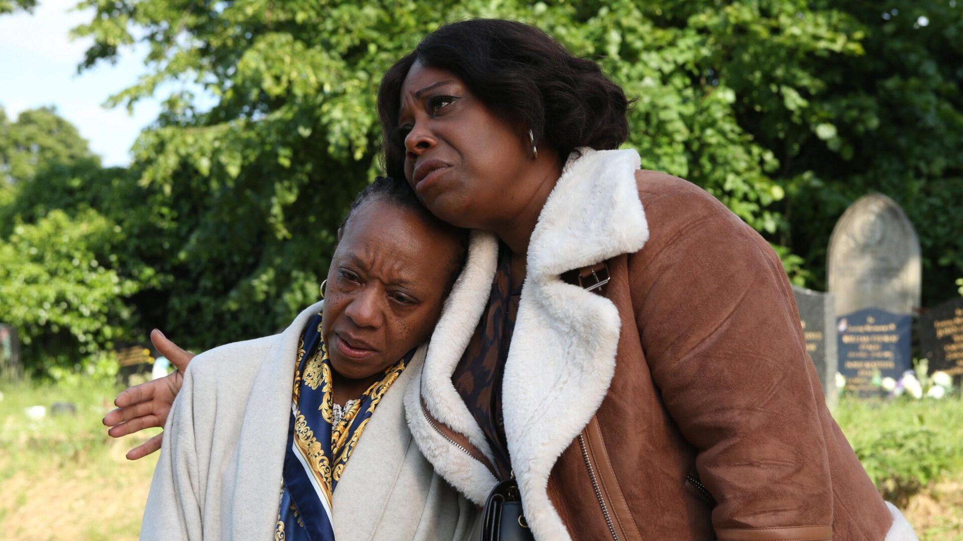 video-section-banner-image