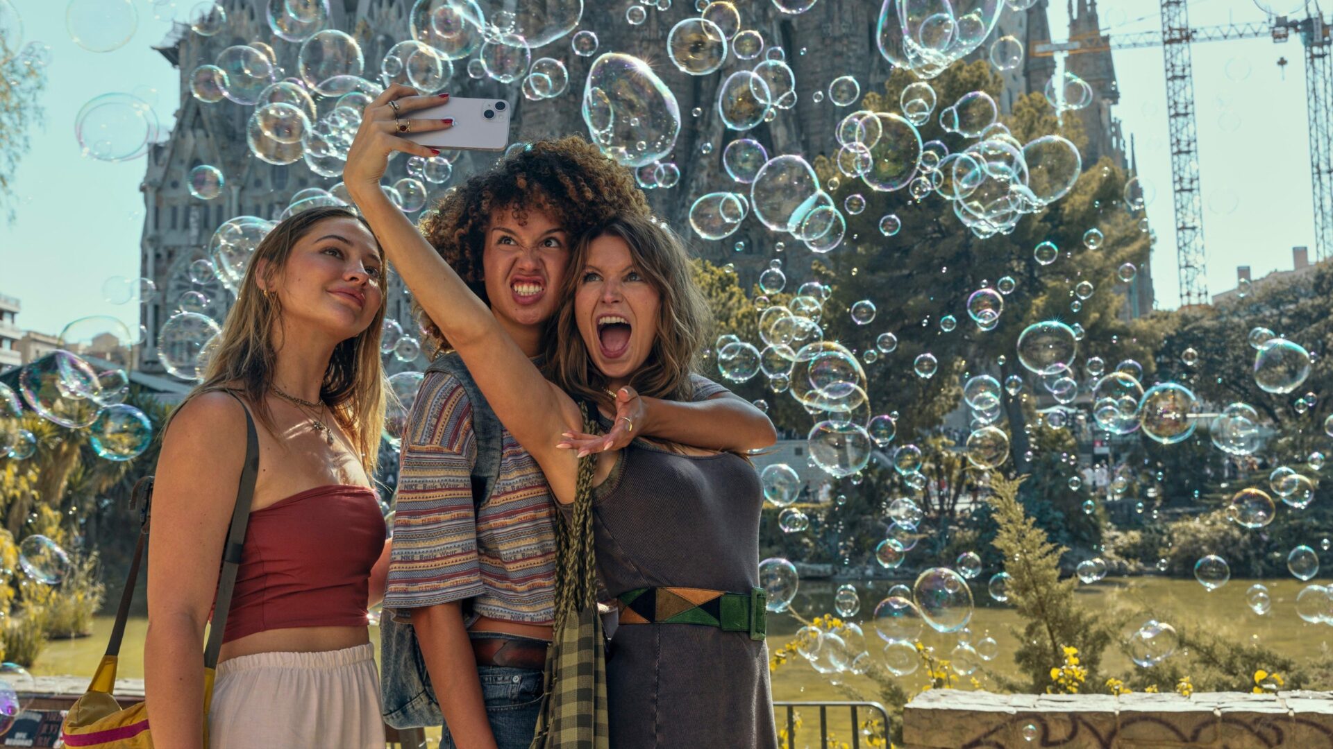 video-section-banner-image