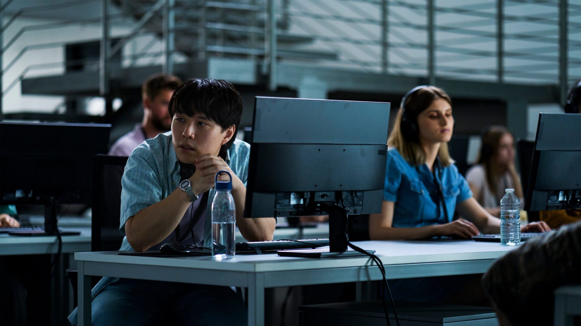 video-section-banner-image