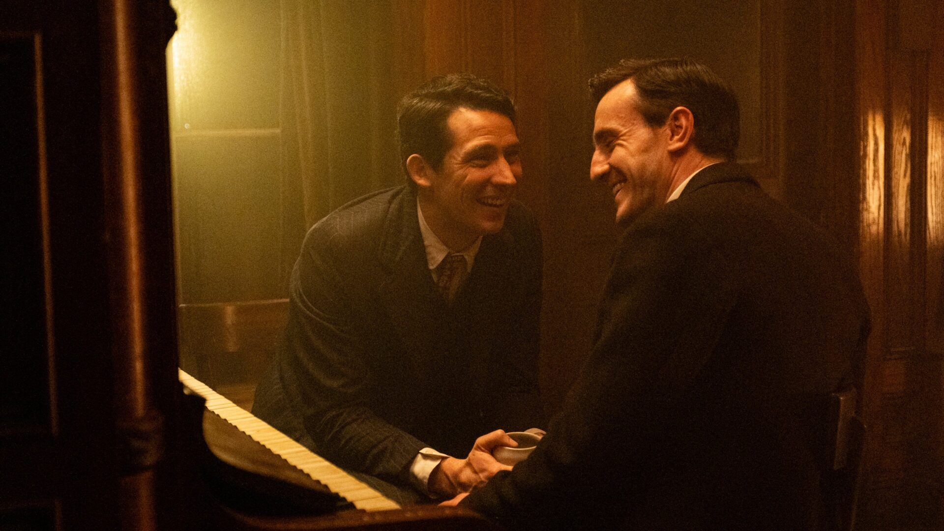 video-section-banner-image